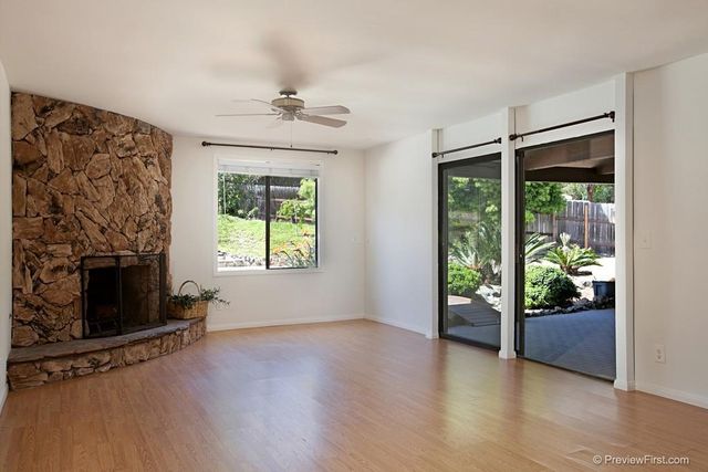Photo 14 of 21 for 4308 Calle Mar De Ballenas